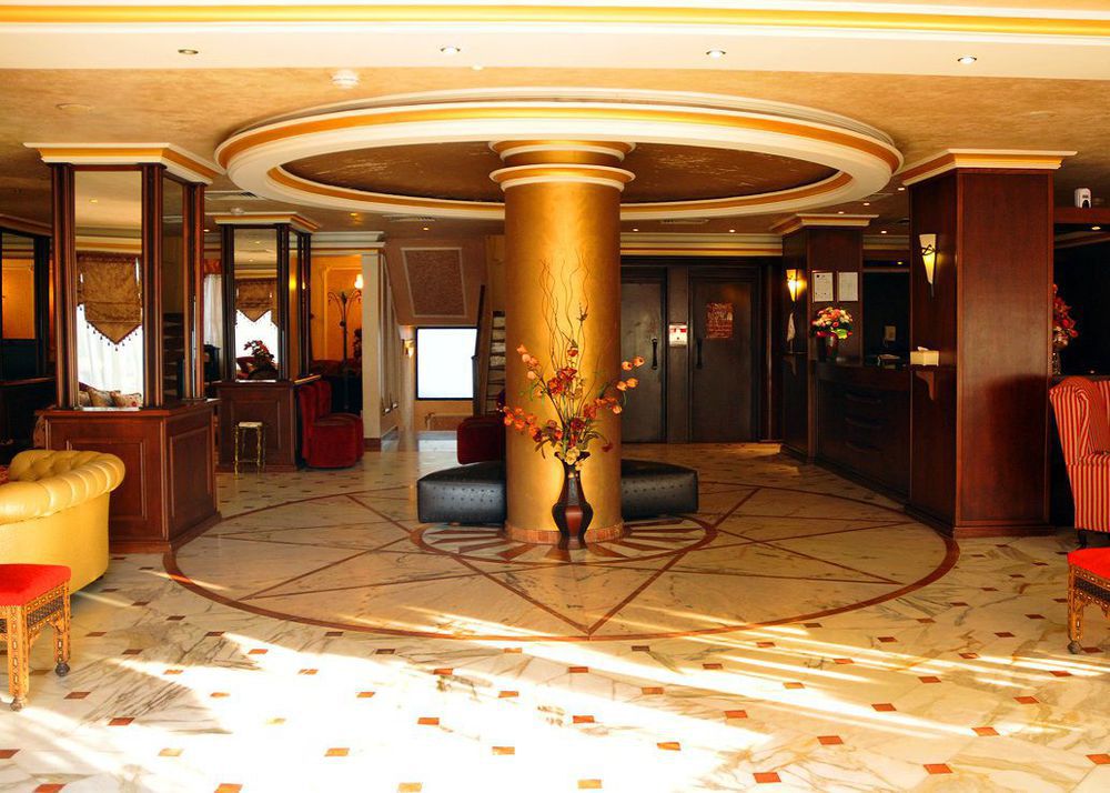 Legend Hotel 4*