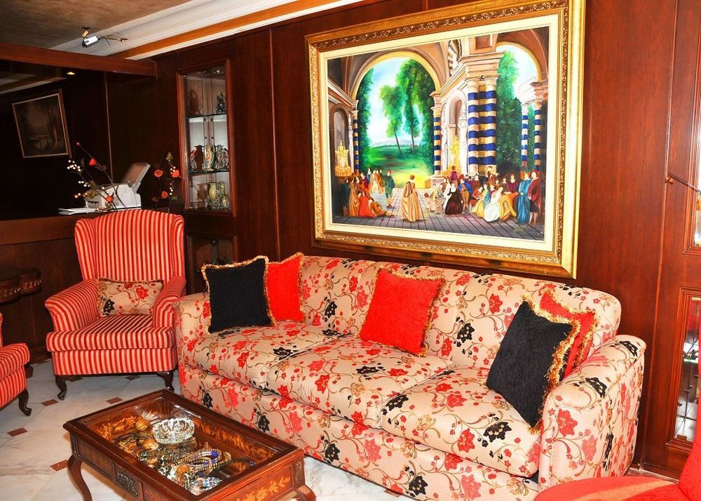 Legend Hotel